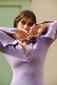 Top. Lilac Top. Lilac. Purple. Purple Top. Collar. Long sleeves. Knitted. V-necked. Extra long sleeves top. thumbnail image